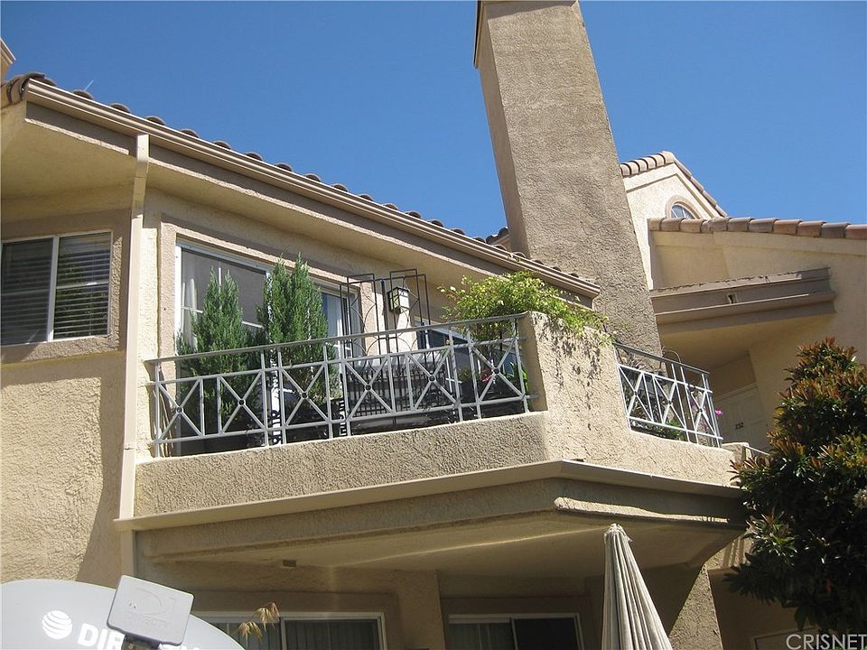 1st image of 23709 Del Monte Dr Unit 230
