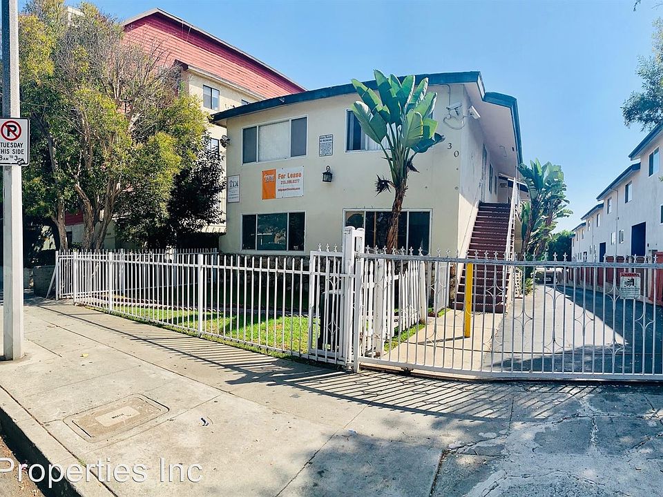 1st image of 530 Venice Way APT 1