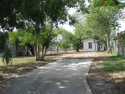1st image of 918 W Johnson St