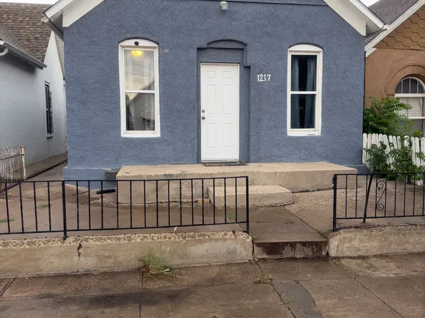 1217 Elm St, Pueblo, CO 81004