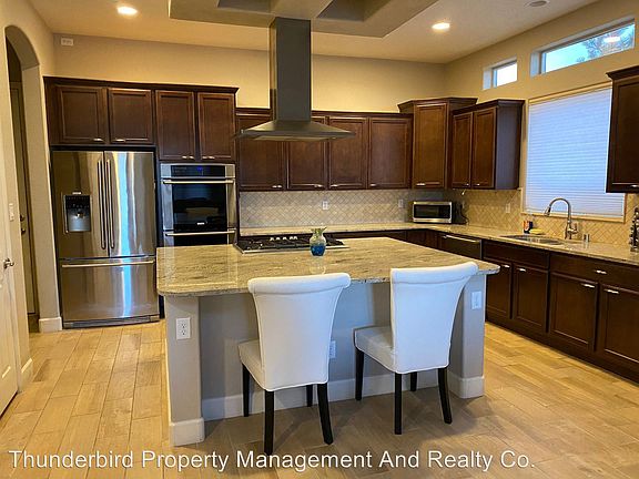 5th image of 8912 Sunhorn Pl NW