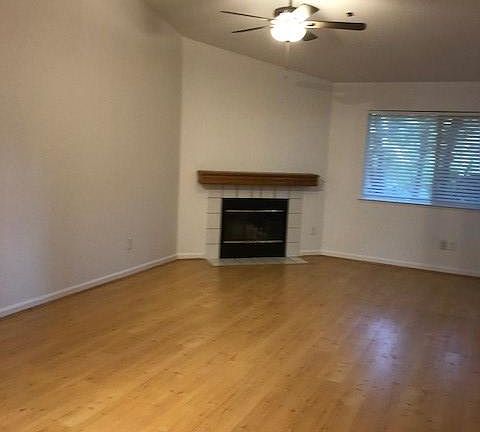 3rd image of 4840 Torrington Pl Unit 1110