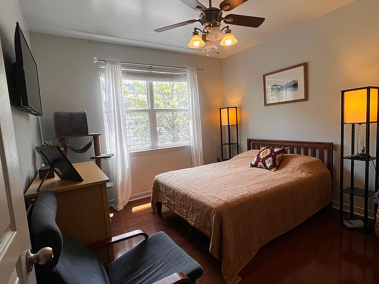 2020 5th Ave S #337 — Photo 9