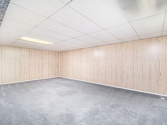 3rd image of 309 N Moorland Dr