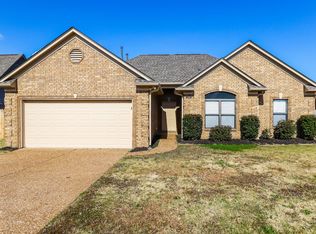 300 Mossy Springs Dr, Oakland, TN 38060