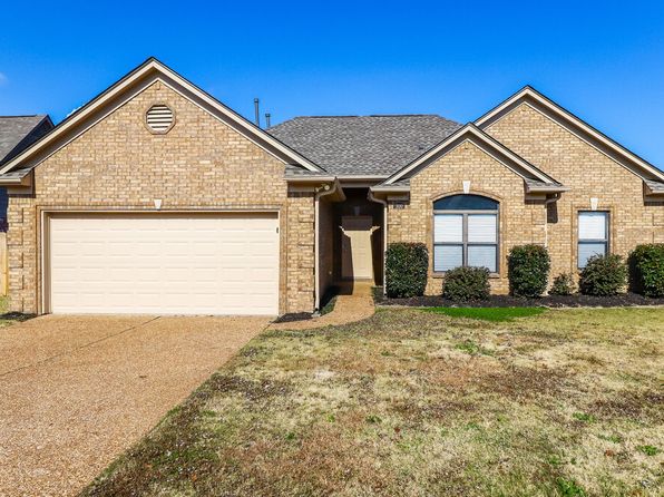 300 Mossy Springs Dr