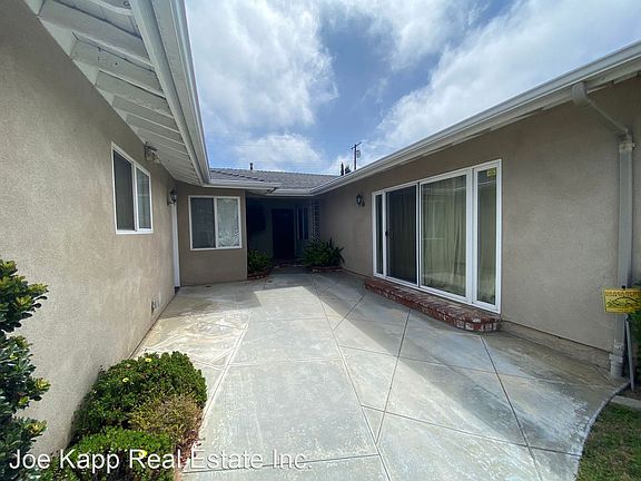 2nd image of 440 Colby Cir