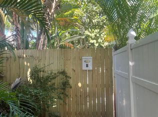 229 30th St #1/2, West Palm Beach, FL 33407