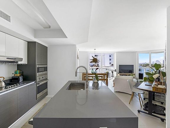 3rd image of 9821 E Bay Harbor Dr APT 801