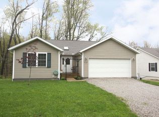 674 Winesap Cir, Howard, OH 43028