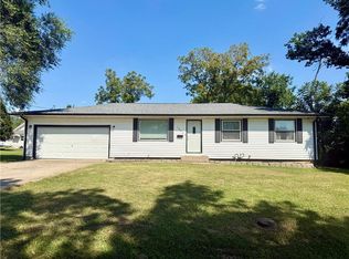 1205 Columbia Ave, Sweet Springs, MO 65351
