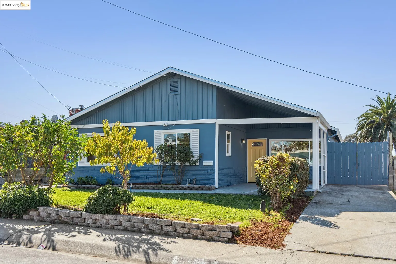 38 Nancy Dr photo 1