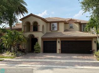 19159 S Hibiscus St, Weston, FL 33332