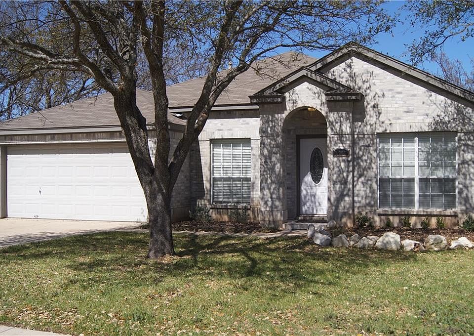 1st image of 1205 Cedar Brook Dr