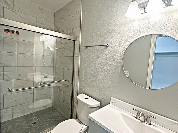 3rd image of 1116 Muncey St