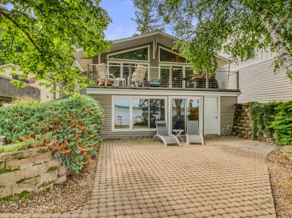 672 S Shore Dr, Detroit Lakes, MN 56501