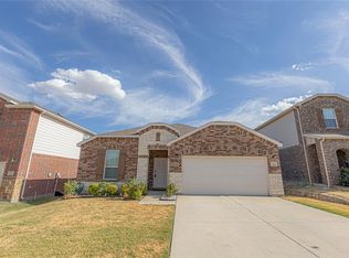 2420 Simmental Rd, Fort Worth, TX 76131