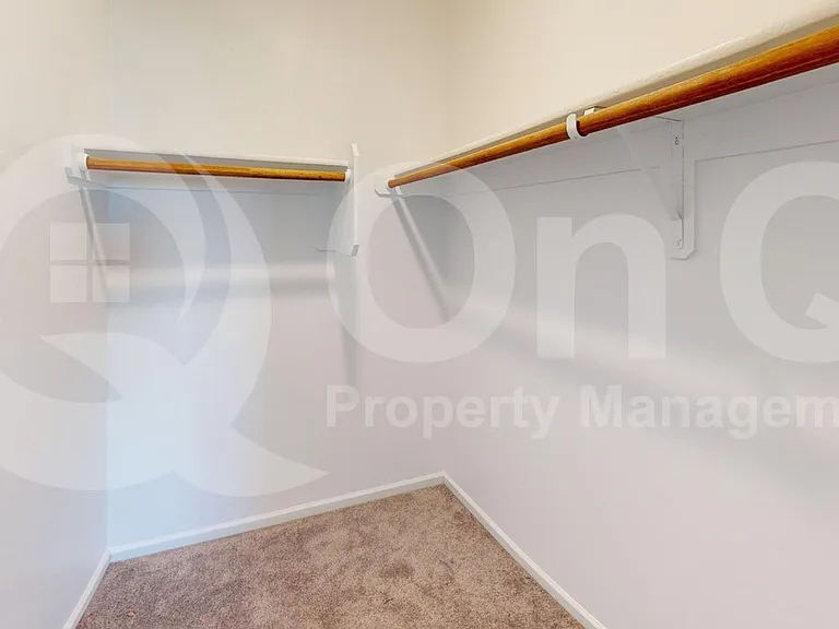 7609 S Camino Alma Vieja — Photo 11