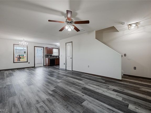 3rd image of 3055 Adcock Dr
