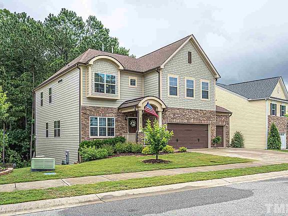 2nd image of 530 Highrock Lake Rd