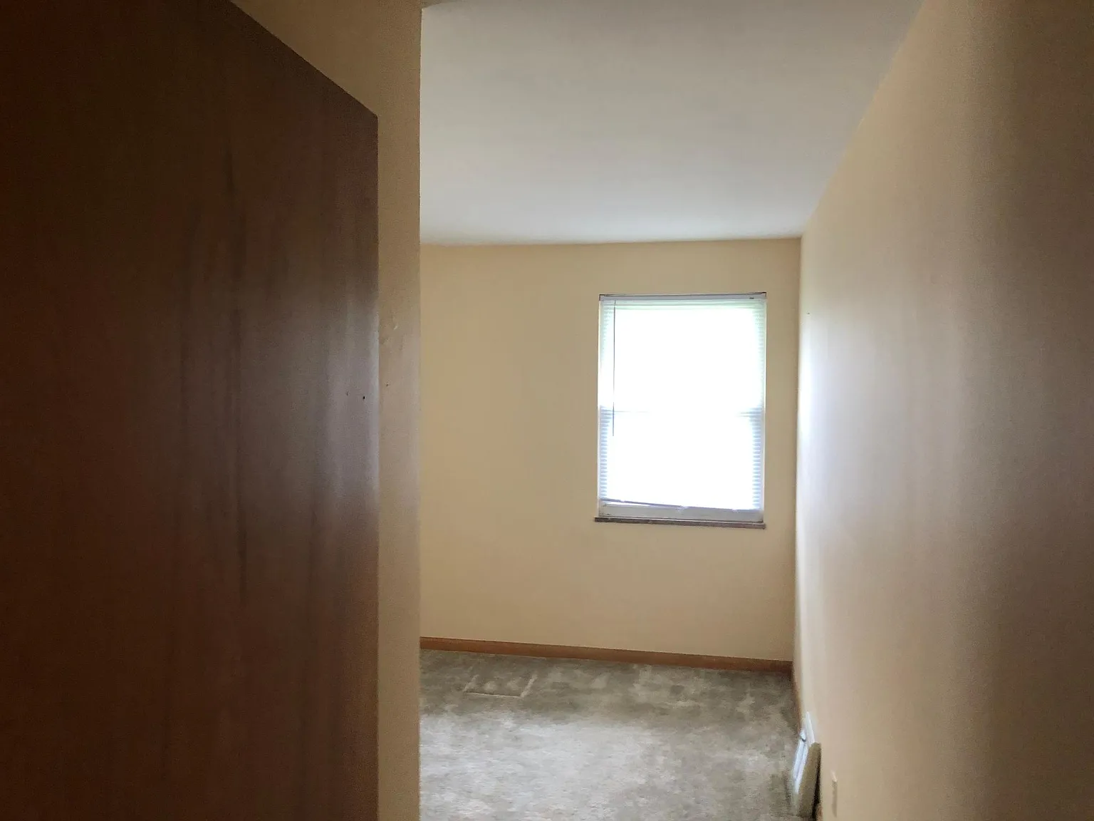 2 bed, 844 sqft, $1,350 — Photo 4