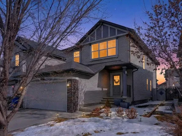 1091 W Brightoncrest Grn SE, Calgary, AB T2Z 1G8