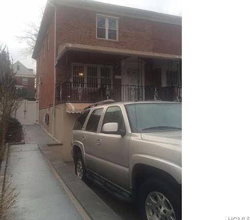 4th image of 2411 Kingsland Ave
