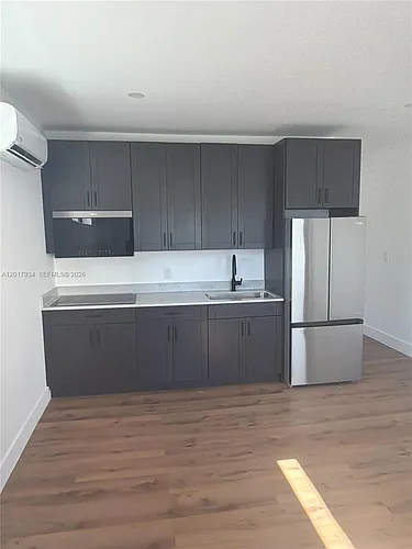 7801 Byron Ave #3 Photo 1