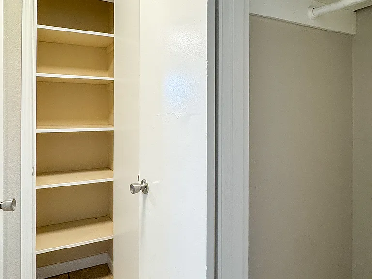 2815 S Alaska St #202 — Photo 15