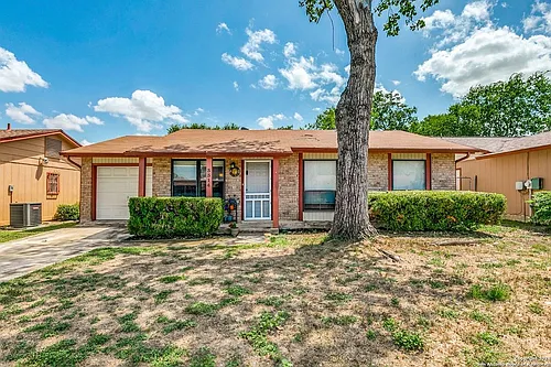 3314 Stephen Foster Photo 1