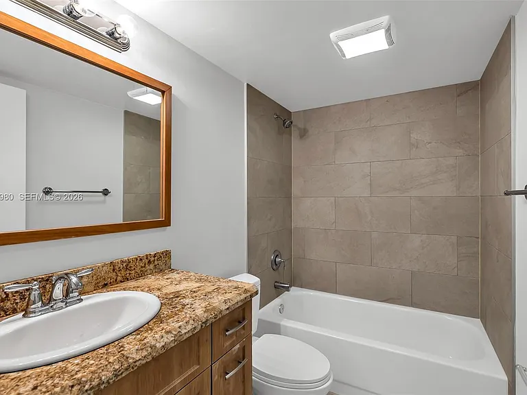 3014 SW 21st Ter #352C — Photo 7