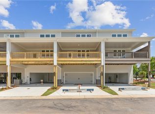 1916 Kinnard Aly, Kennesaw, GA 30144