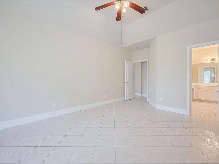 14203 Torrey Village Dr — Photo 15