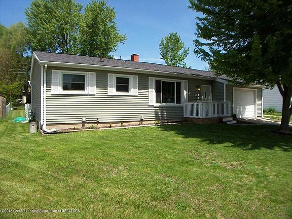 3rd image of 4394 Davlind Dr