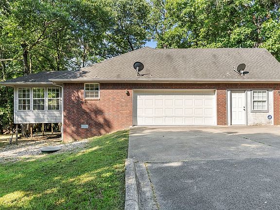 3rd image of 53 Morganshire Dr