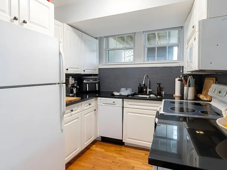 76 Boylston St #5 — Photo 1