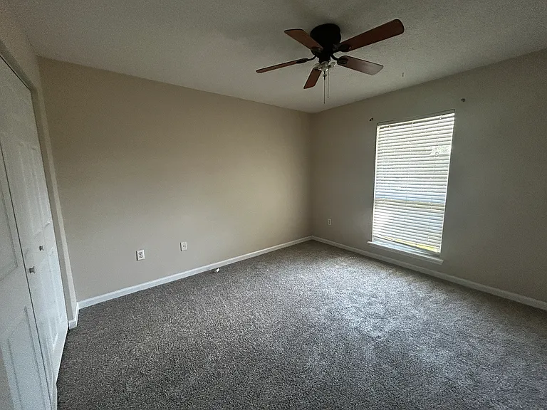 92 Steeplechase Ln #92 — Photo 8