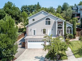 3923 Bridgeport Dr, Medford, OR 97504