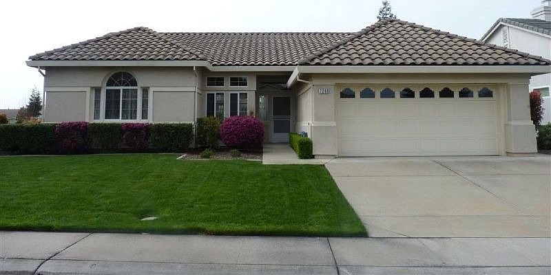 1st image of 7260 Lost Lake Ln