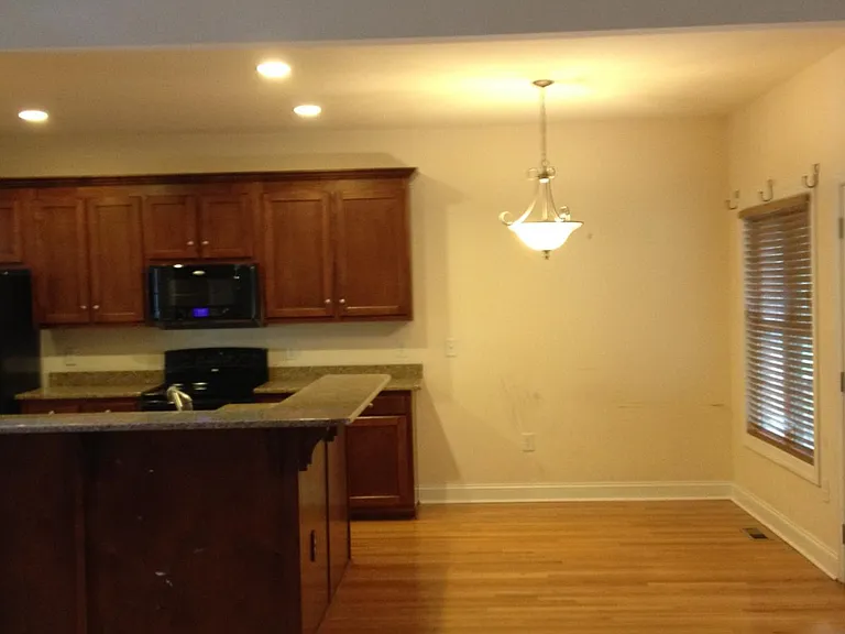 3797 Creek Ridge Dr — Photo 5