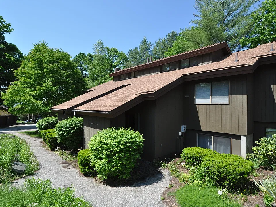 55 Murray Hill Woods Rd #48