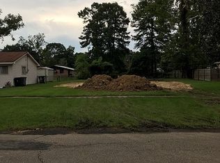 6733 Glen Oaks Dr, Baton Rouge, LA 70812