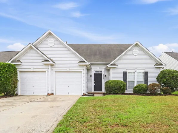 11931 Creek Turn Dr, Charlotte, NC 28278