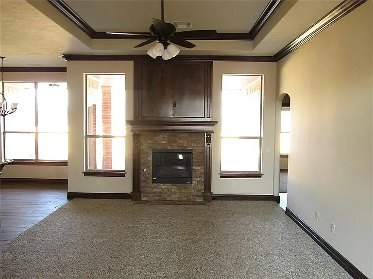 4 bed, 1792 sqft, $2,200 — Photo 3