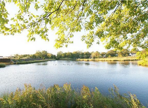 Glimmer Glass "Back Bay"