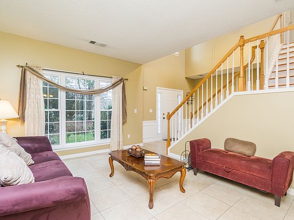 5th image of 3402 Chastain Glen Ln NE