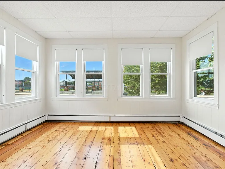 547 Broadway #1B — Photo 18