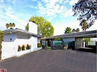 8401 Edwin Dr, Los Angeles, CA 90046