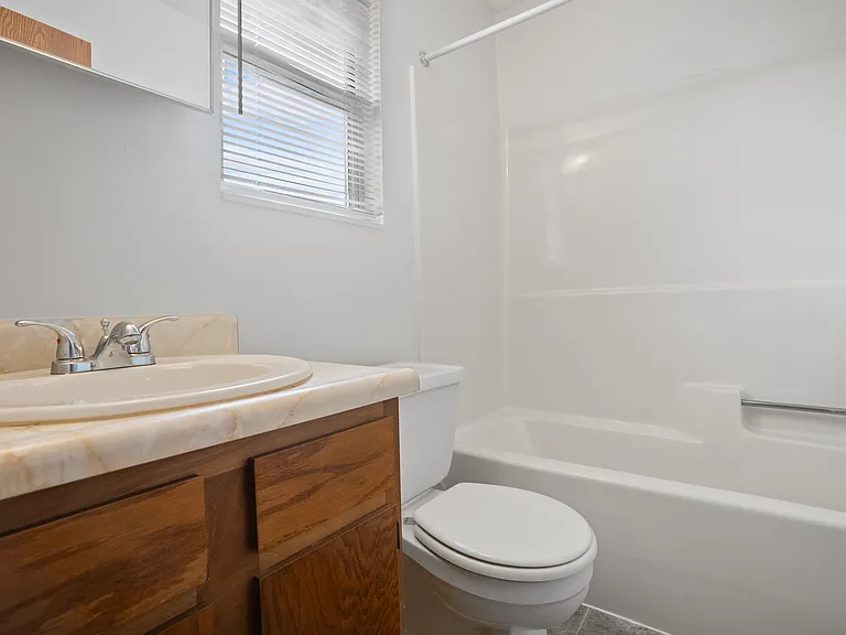Northgate Apartments — Photo 39