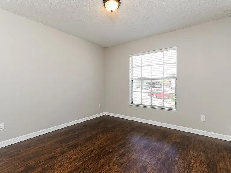 2262 Mallard Creek Cir — Photo 11